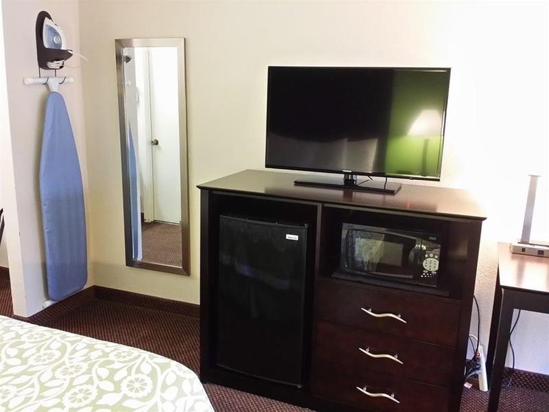 Days Inn By Wyndham Calvert City - Paducah East Екстер'єр фото